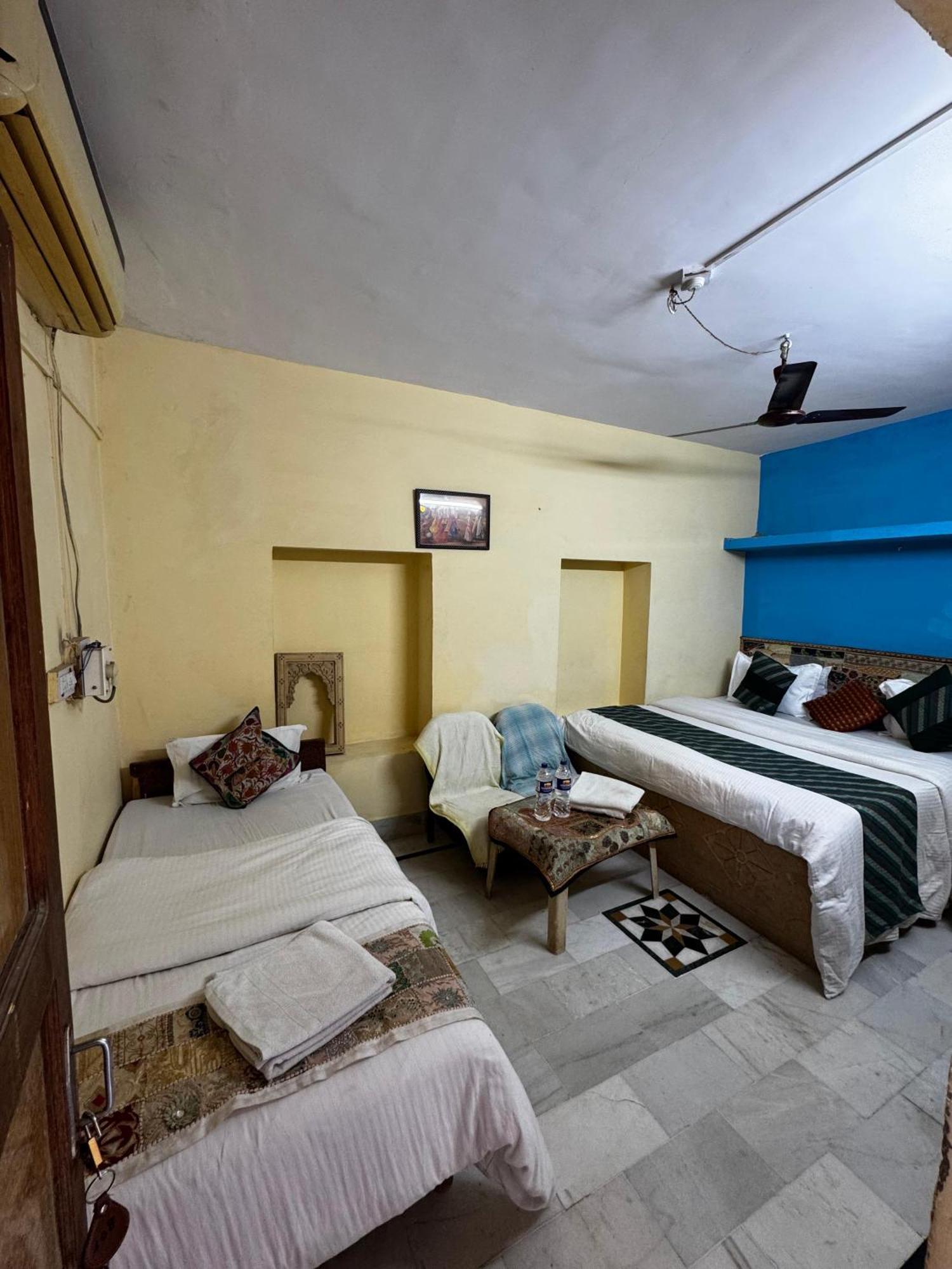 Neem Guest House Джайсалмер Екстер'єр фото